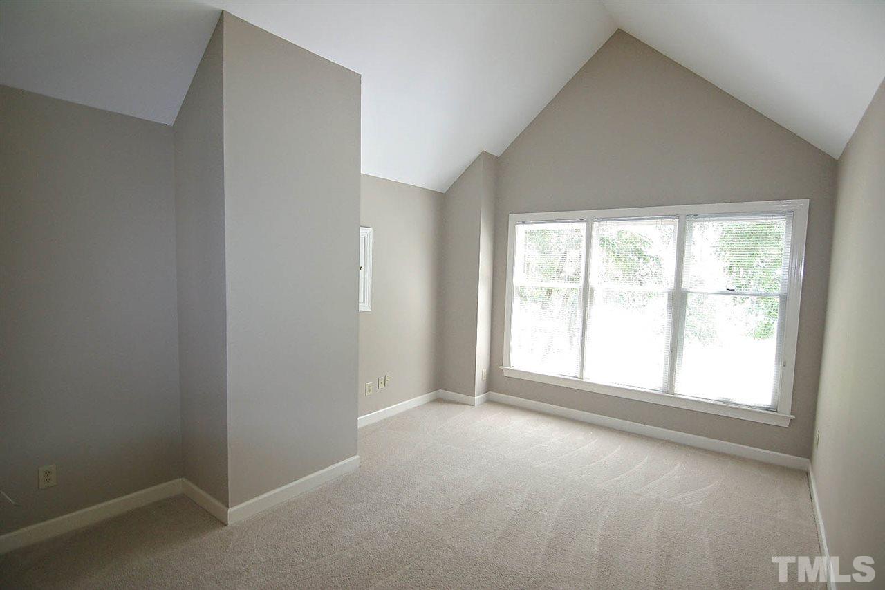 10033 Goodview Court Raleigh, NC 27613 - Photo 17 of 25