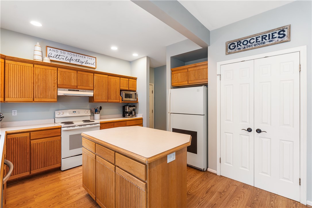 6 Valley View Circle Victor, NY 14564 - Photo 15 of 49