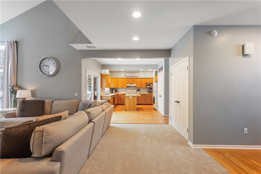 6 Valley View Circle Victor, NY 14564 - Photo 9 of 49