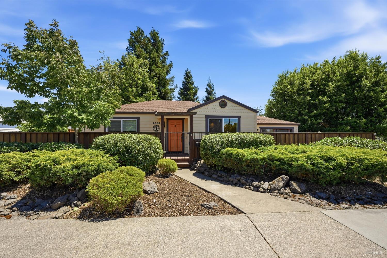2006 Montgomery Drive Santa Rosa, CA 95405 - Photo 2 of 36