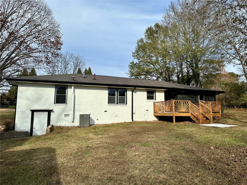 656 Moon Road Lawrenceville, GA 30046 - Photo 12 of 39