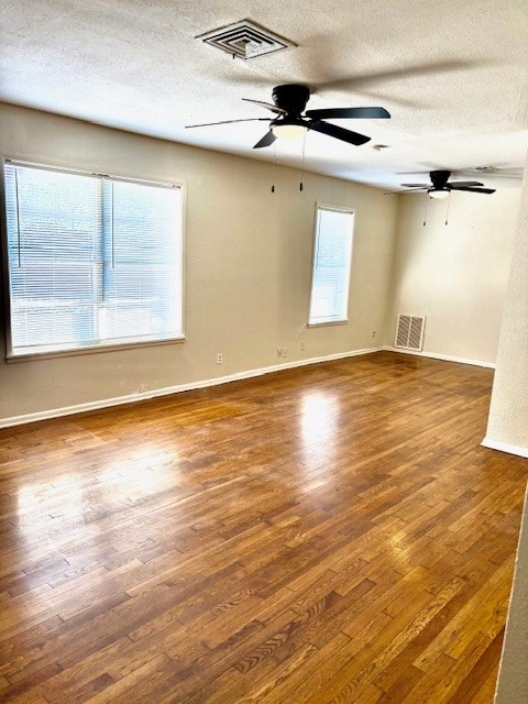 1045 Dolphin Place Corpus Christi, TX 78411 - Photo 2 of 9