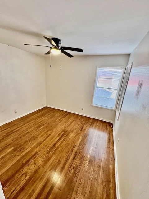 1045 Dolphin Place Corpus Christi, TX 78411 - Photo 4 of 9