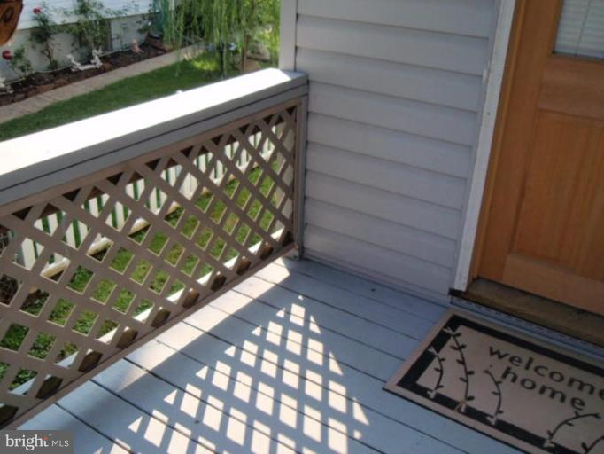 5500 Morello Road Baltimore, MD 21214 - Photo 14 of 20 Deck