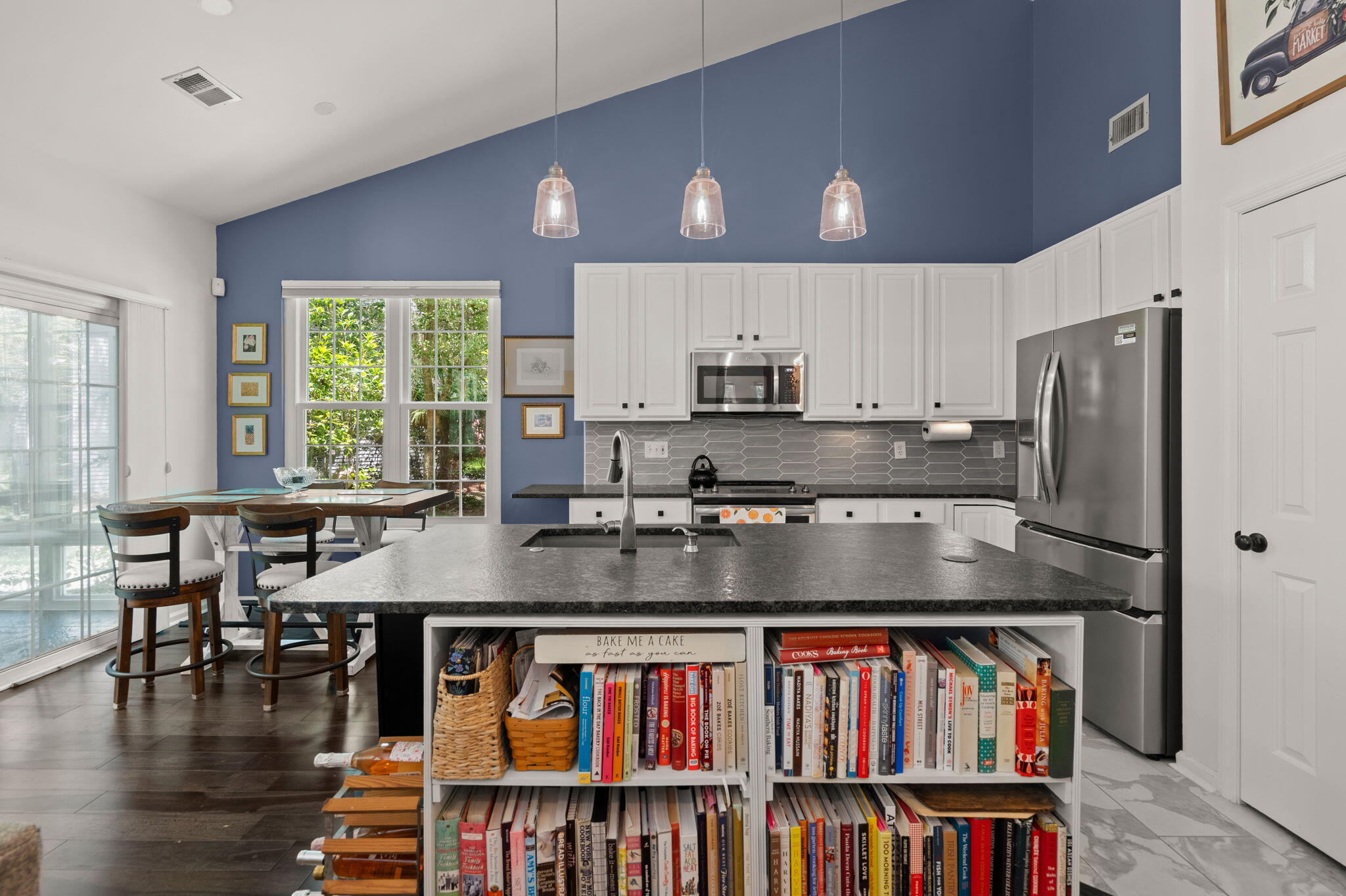 124 Oakbluff Road Summerville, SC 29485 - Photo 24 of 49 27