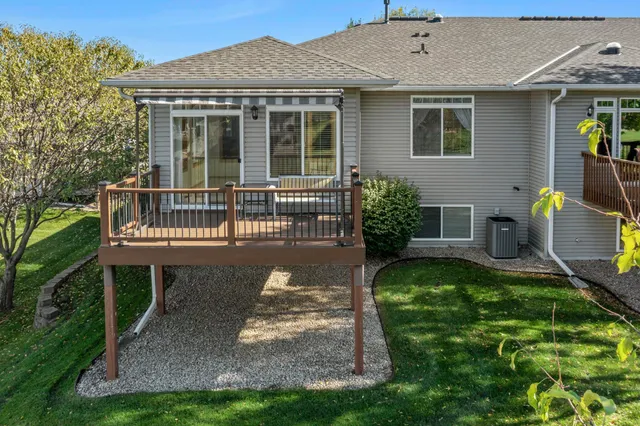 $400,000 | 8867 Preserve Place, Savage, MN 55378