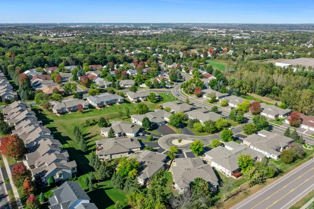 $400,000 | 8867 Preserve Place, Savage, MN 55378