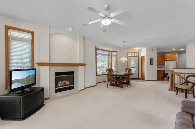 $400,000 | 8867 Preserve Place, Savage, MN 55378