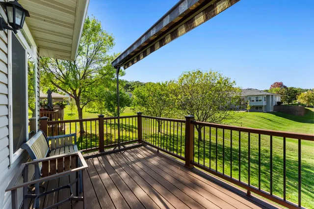 $400,000 | 8867 Preserve Place, Savage, MN 55378