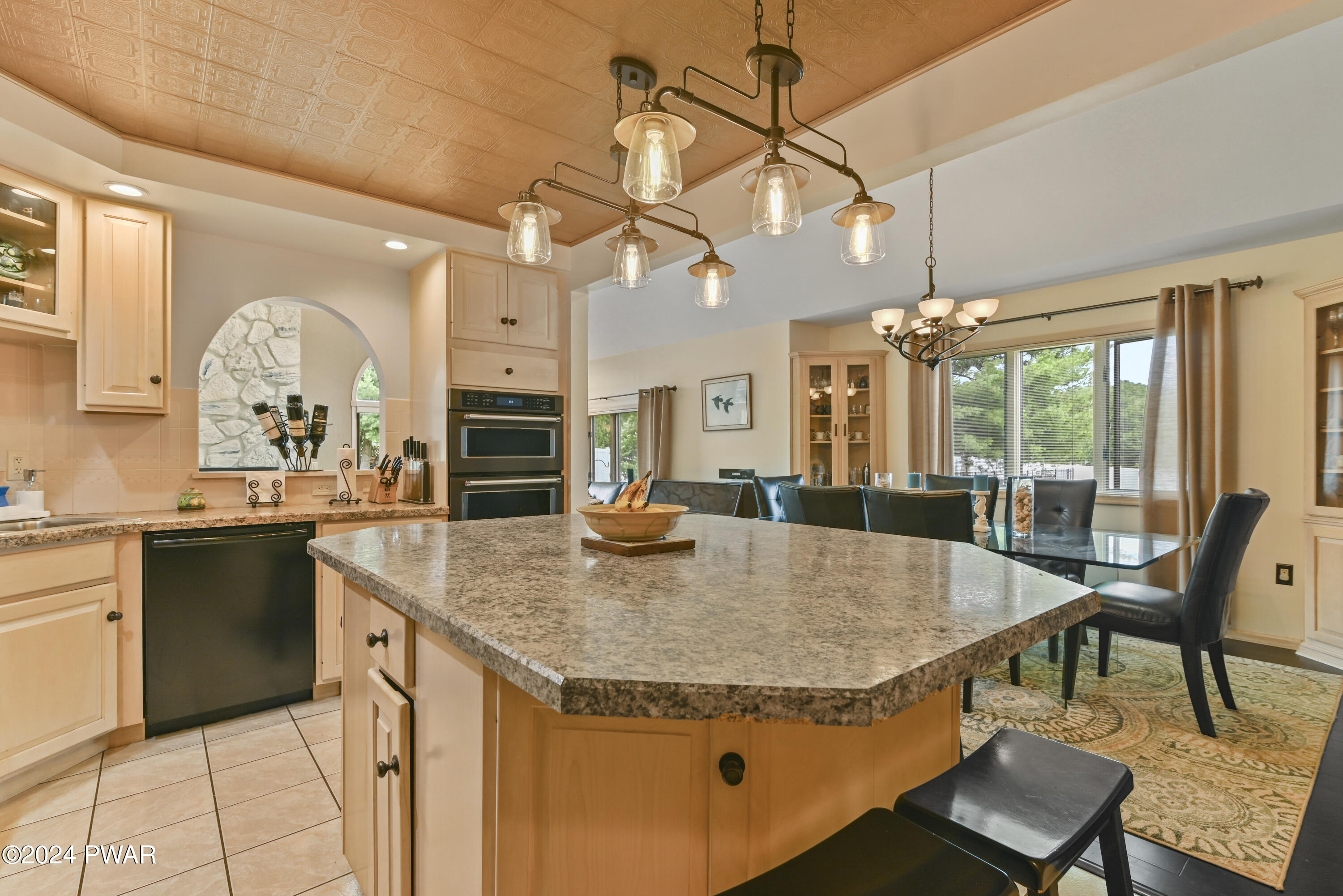 916 Clearview Road Moscow, PA 18444 - Photo 20 of 61 Kitchen w/ Double Oven