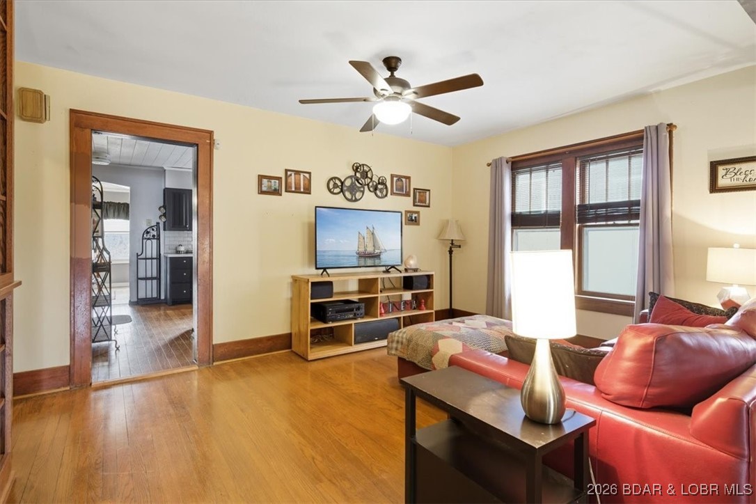 612 East High Street Eldon, MO 65026 - Photo 13 of 43