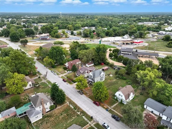 $245,000 | 612 East High Street, Eldon, MO 65026