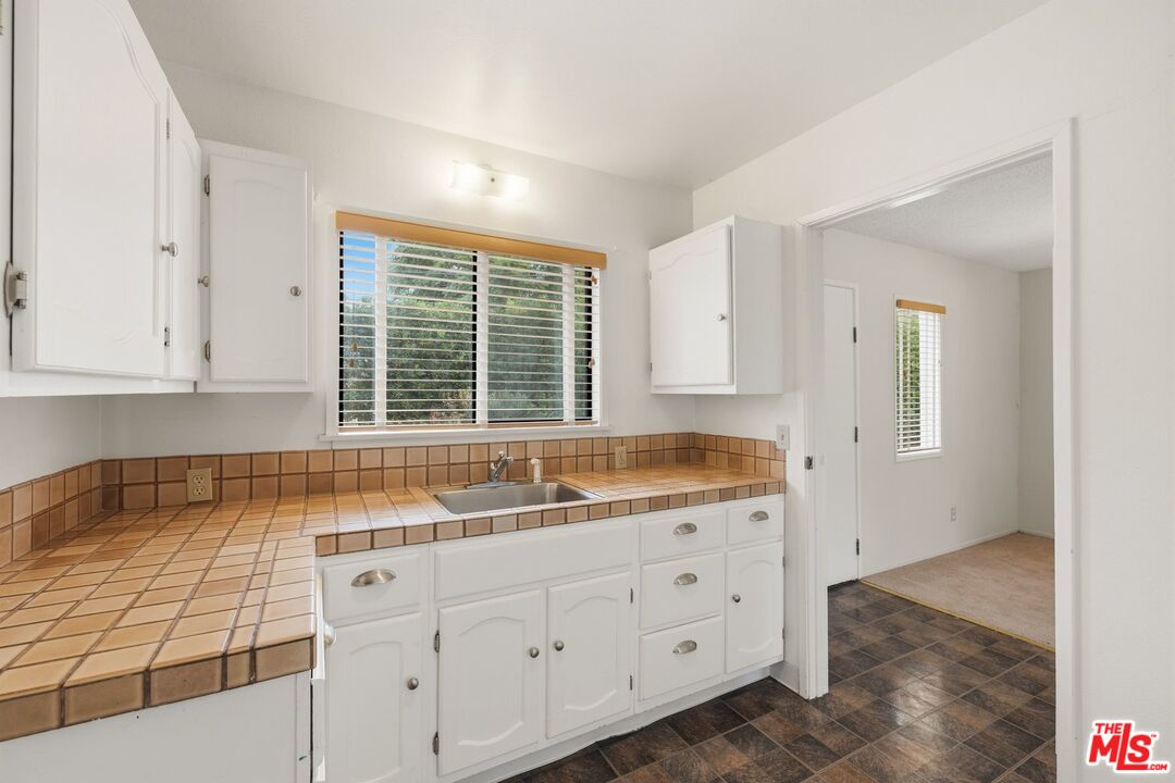 436 Via Roma Santa Barbara, CA 93110 - Photo 42 of 60 Gallery Image 42