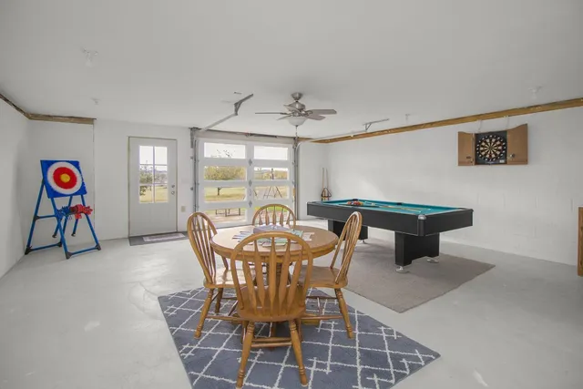 $999,900 | 6851 West 195th Street, Jordan, MN 55352