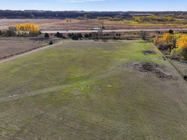 $965,900 | 6851 West 195th Street, Jordan, MN 55352