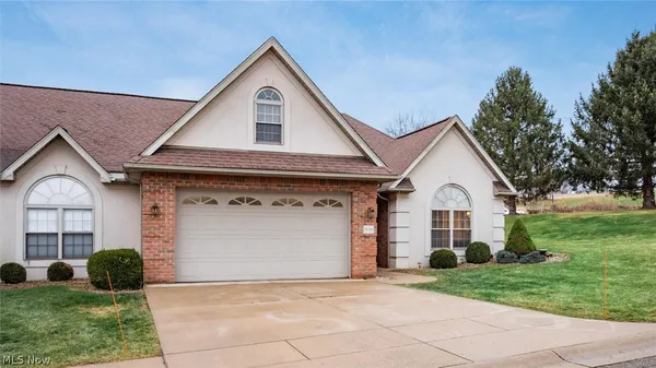 $369,500 | 3150 Northern Pl Drive, Nashport, OH 43830