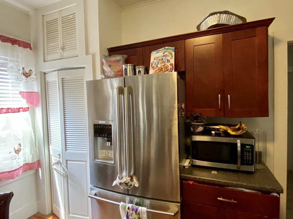 8 Spring Street Taunton, MA 02780 - Photo 12 of 30 Gallery Image 12