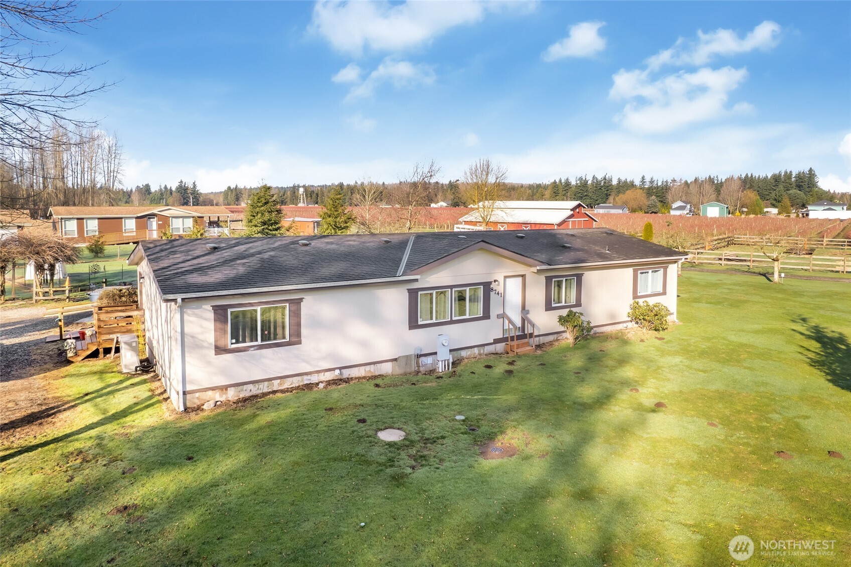 8741 Delta Line Road Custer, WA 98240 - Photo 17 of 30