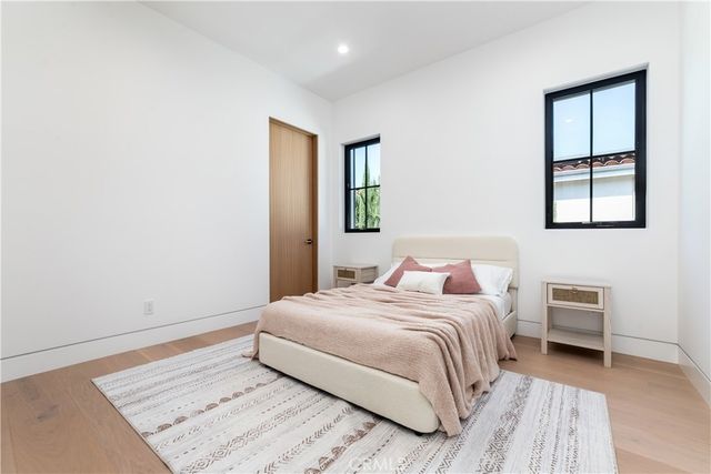 $4,450,000 | 16749 Addison Street, Encino, CA 91436