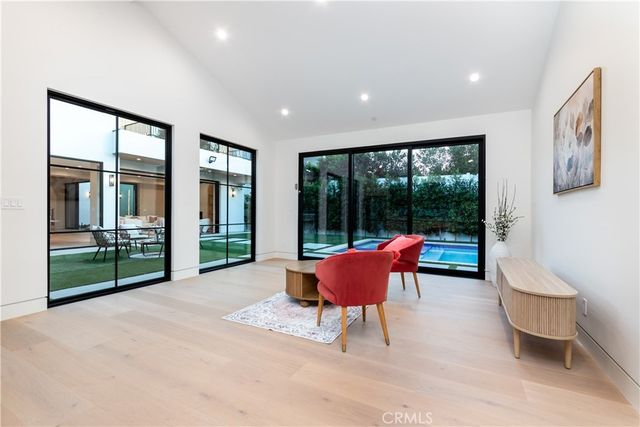 $4,450,000 | 16749 Addison Street, Encino, CA 91436