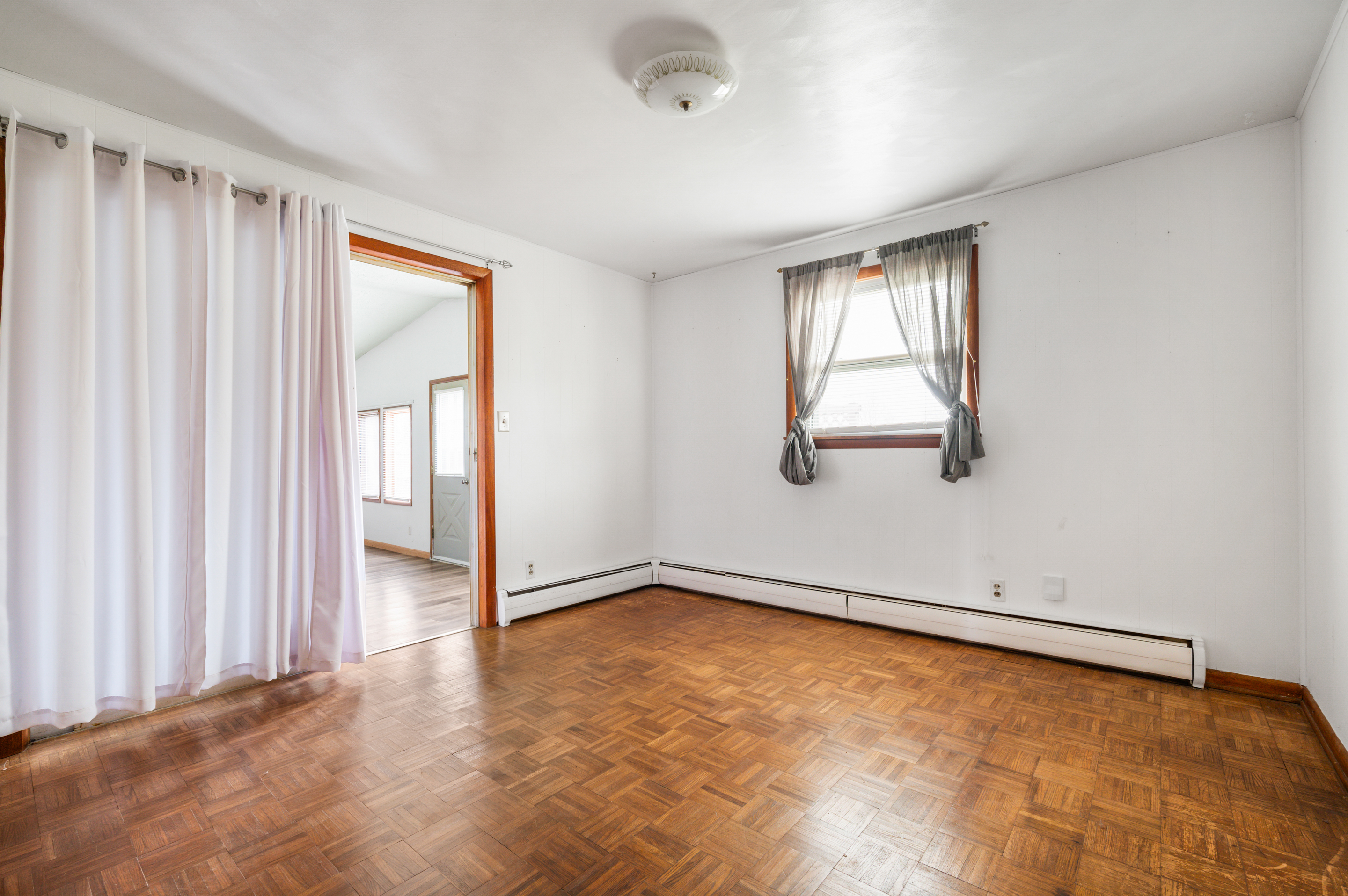 2913 East 8th Street Anderson, IN 46012 - Photo 15 of 19