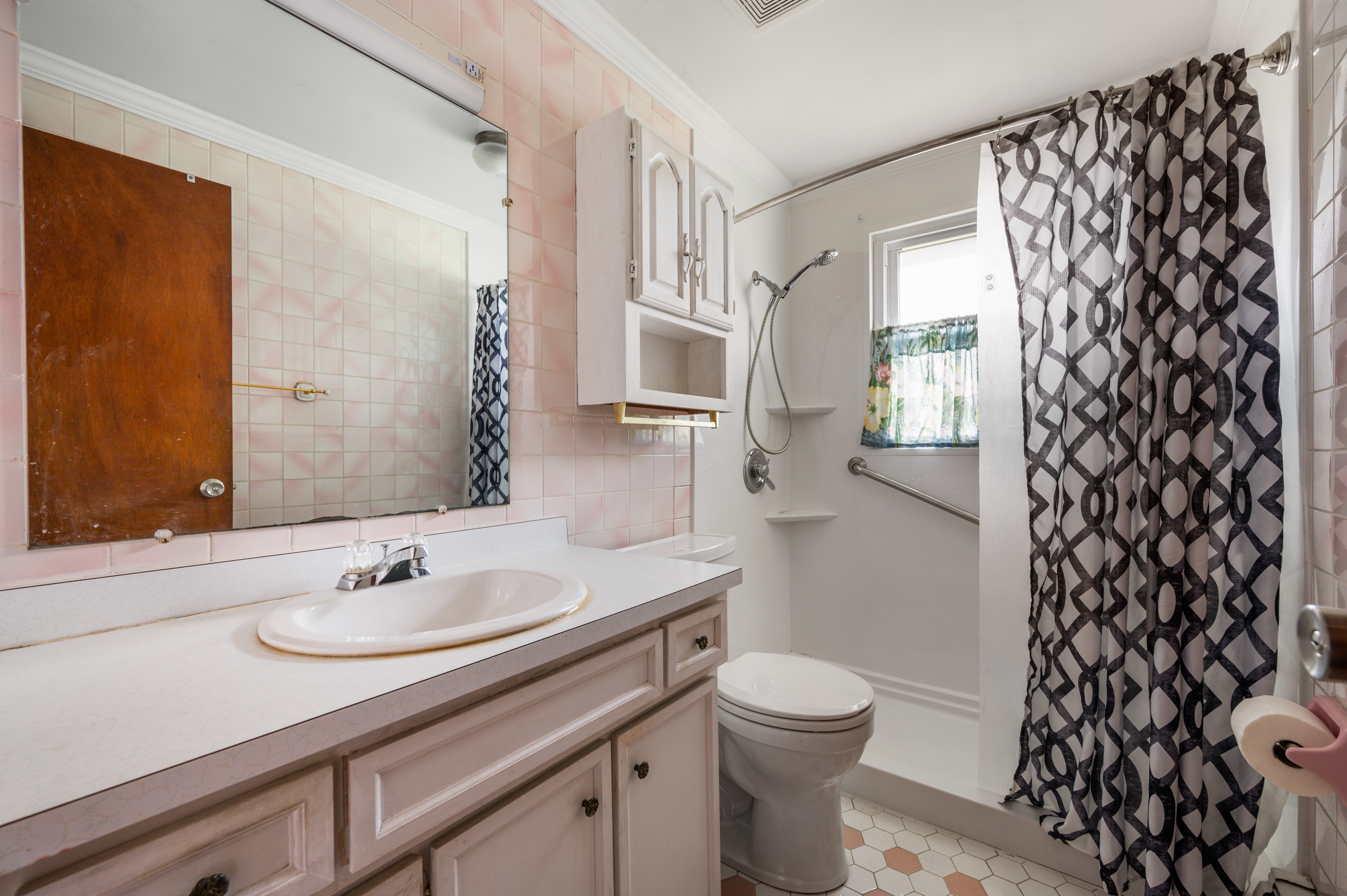 2913 East 8th Street Anderson, IN 46012 - Photo 16 of 19