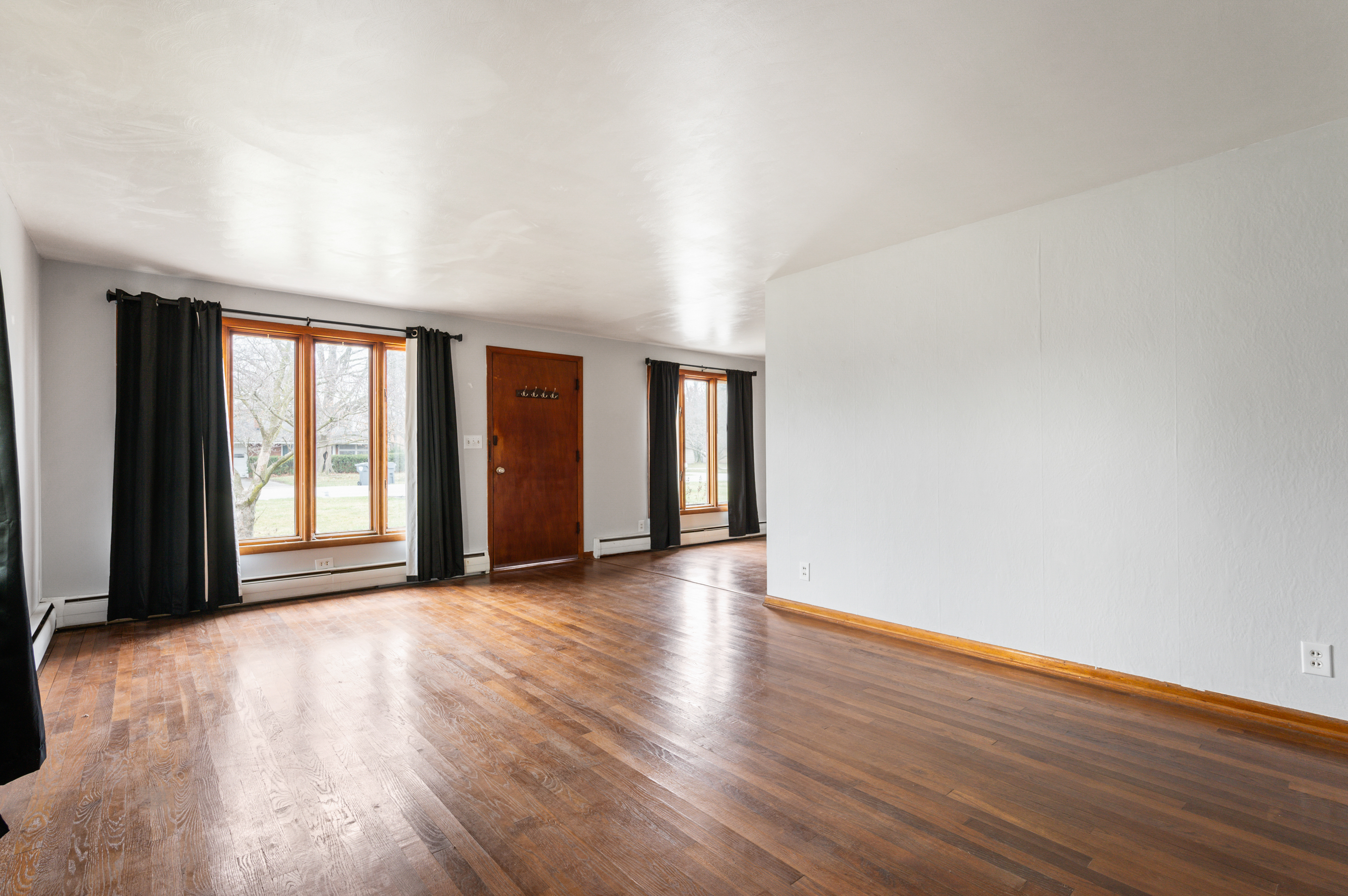 2913 East 8th Street Anderson, IN 46012 - Photo 9 of 19