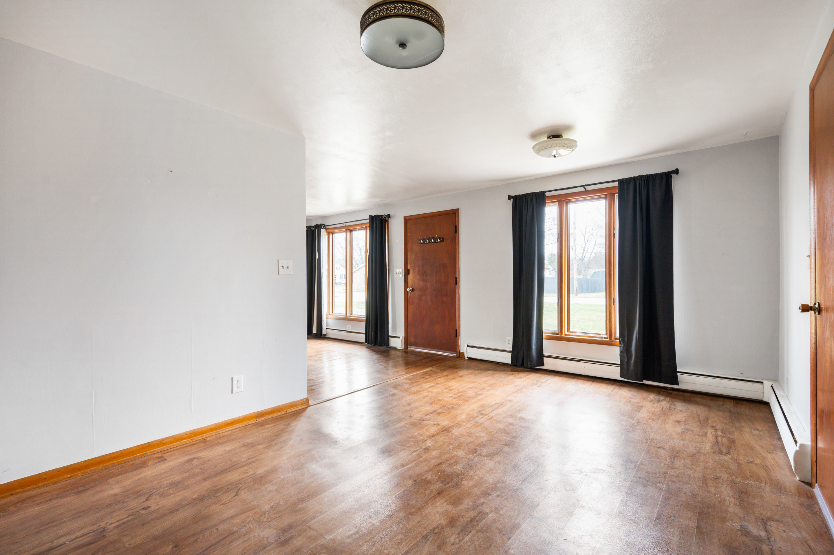 2913 East 8th Street Anderson, IN 46012 - Photo 10 of 19