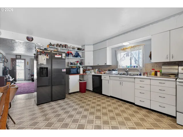 $260,000 | 204 Lake Avenue, La Grande, OR 97850