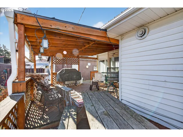 $260,000 | 204 Lake Avenue, La Grande, OR 97850