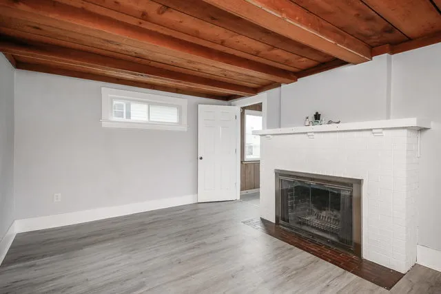 $274,900 | 221 Elm Street, Batavia, IL 60510