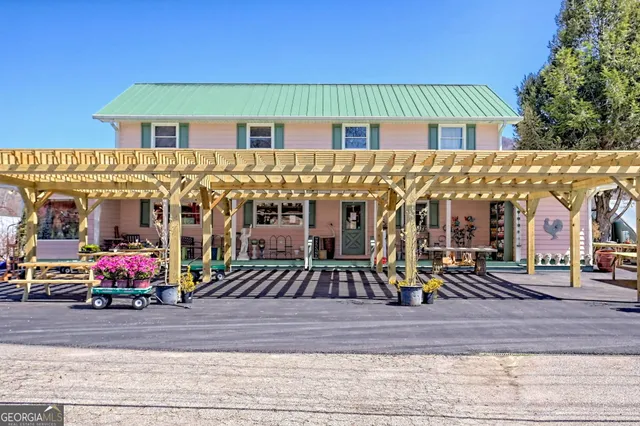 $2,500,000 | 4772 Highway 441, Rabun Gap, GA 30568