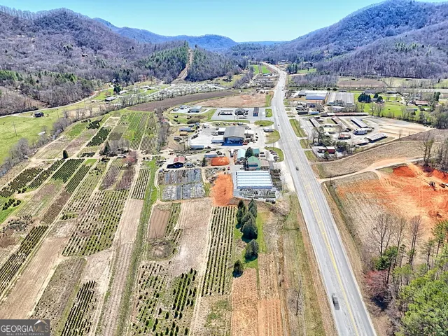 $2,500,000 | 4772 Highway 441, Rabun Gap, GA 30568