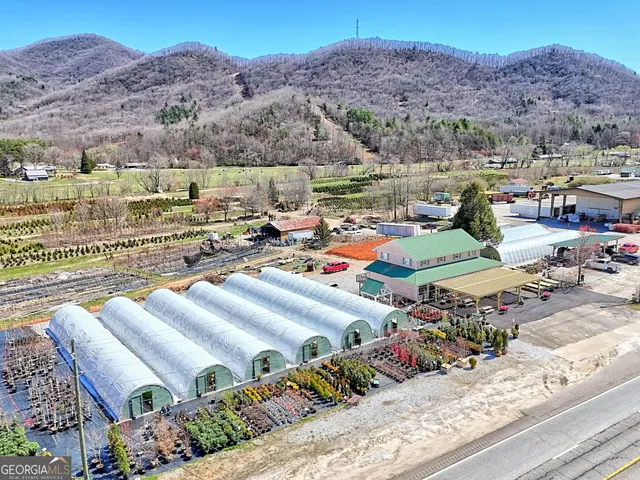 $2,500,000 | 4772 Highway 441, Rabun Gap, GA 30568