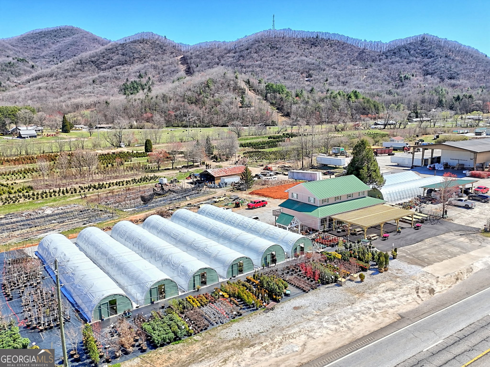 4772 Highway 441 Rabun Gap, GA 30568 - Photo 4 of 44