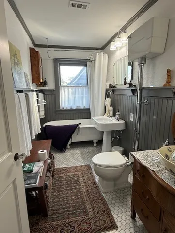 $1,200,000 | 1646 Harvard Street, Houston, TX 77008