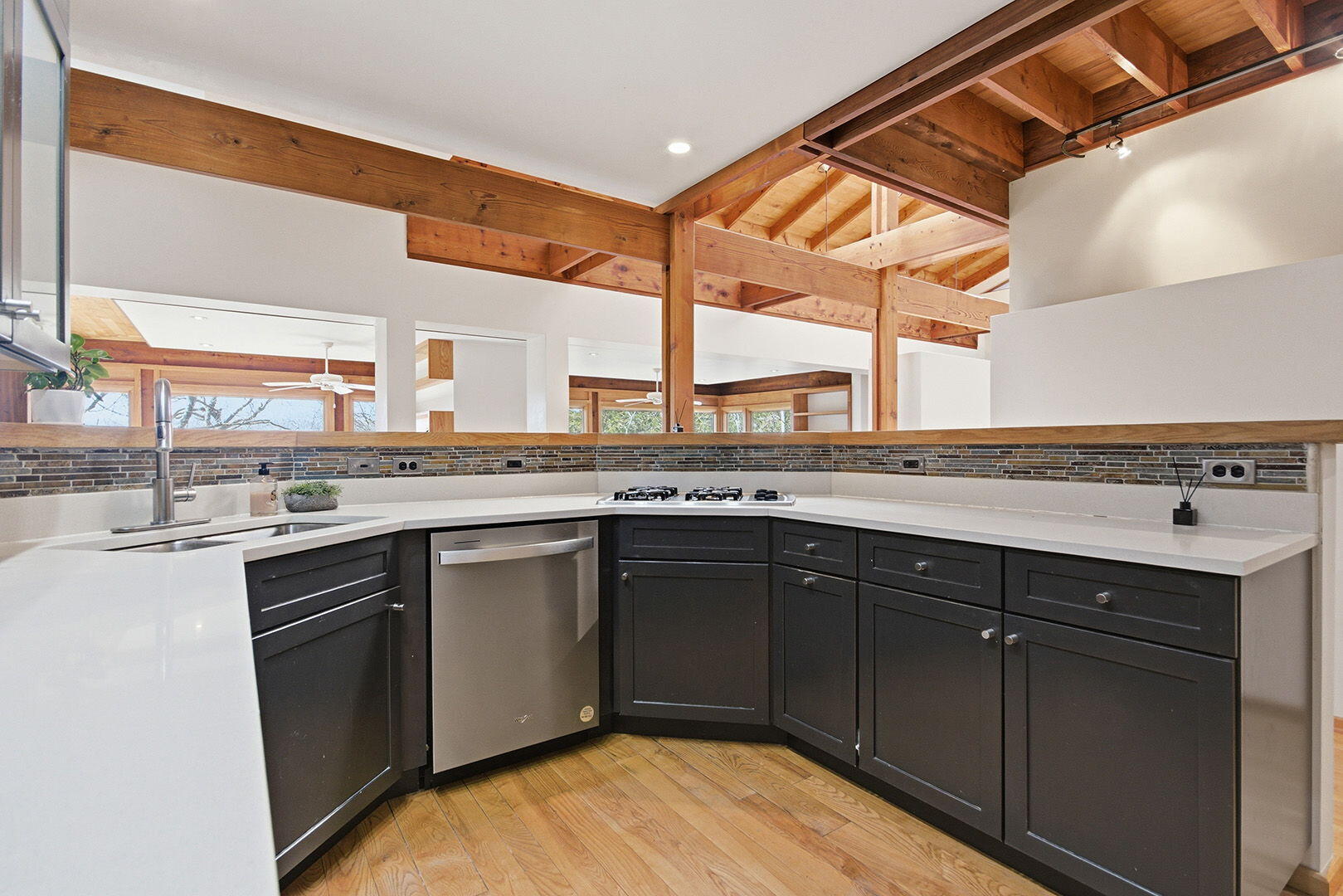 11970 South Rte Route Columbia, MO 65203 - Photo 29 of 133 Kitchen
