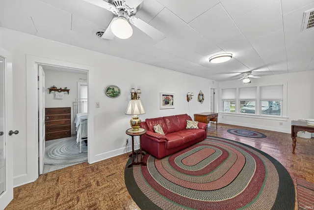 $599,000 | 17 EMS T42B Lane, Leesburg, IN 46538