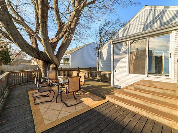 53 Glendale Road Marblehead, MA 01945 - Photo 22 of 26