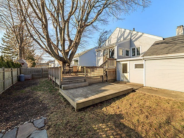 53 Glendale Road Marblehead, MA 01945 - Photo 24 of 26