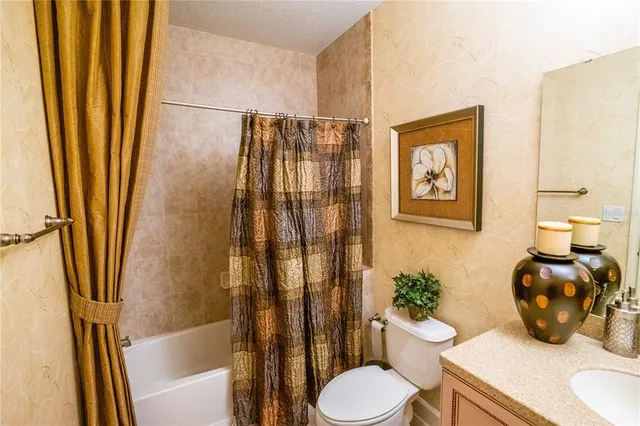 $515,000 | 7500 Toscana Boulevard, Unit 341, Orlando, FL 32819