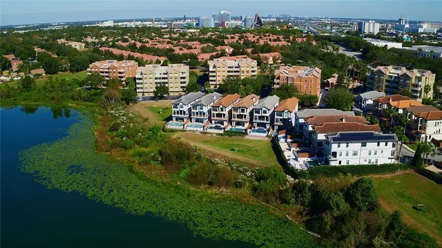 $515,000 | 7500 Toscana Boulevard, Unit 341, Orlando, FL 32819