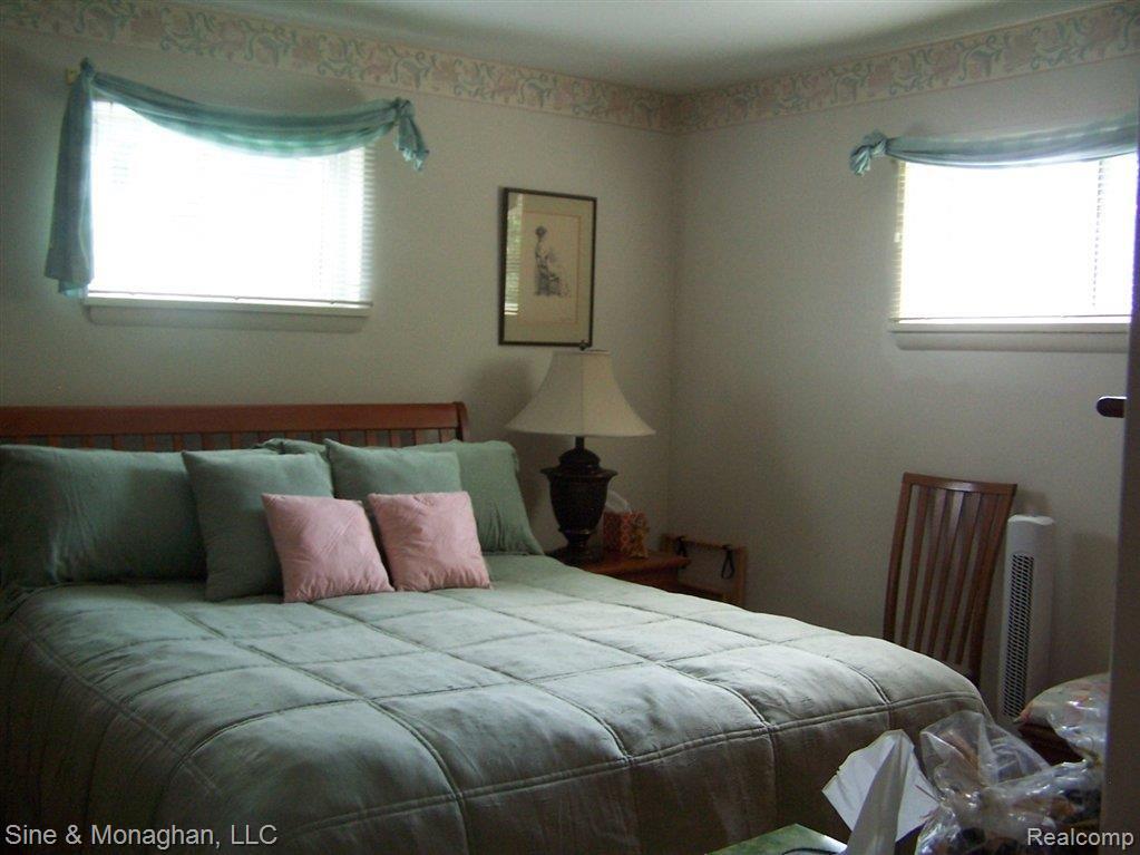 4159 Yankee Road St. Clair, MI 48079 - Photo 8 of 14 100_0118.JPG