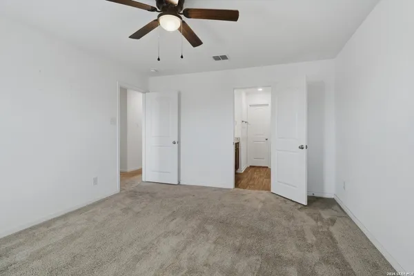 $1,885 | 3130 Jackson, Converse, TX 78109