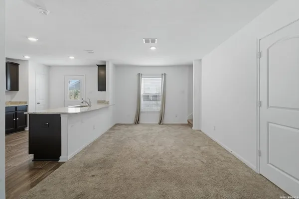 $1,885 | 3130 Jackson, Converse, TX 78109