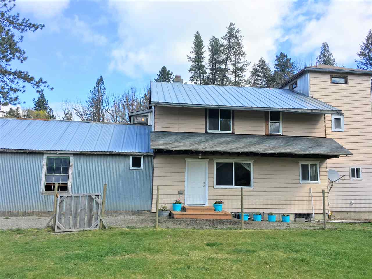 36777 North Dunn Road Chattaroy, WA 99003 - Photo 1 of 20 Gallery Image 1