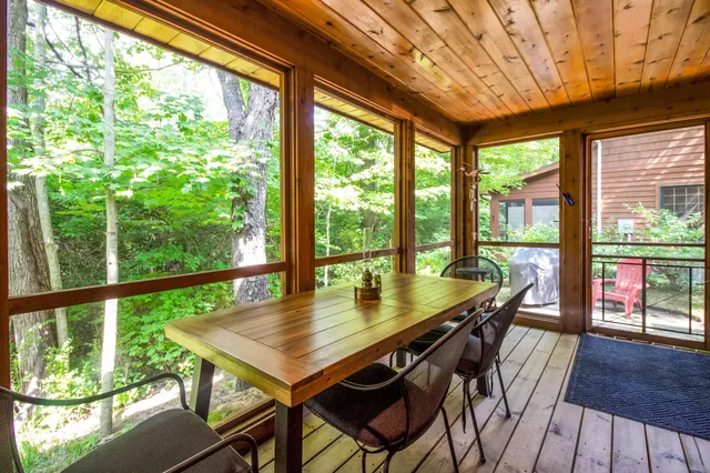 $750,000 | 3569 Kingfisher Cove Drive, Saugatuck, MI 49453