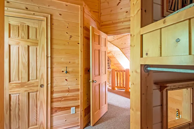 $750,000 | 3569 Kingfisher Cove Drive, Saugatuck, MI 49453