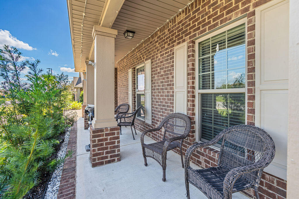 417 Chickadee Street Crestview, FL 32539 - Photo 2 of 46 Front Porch