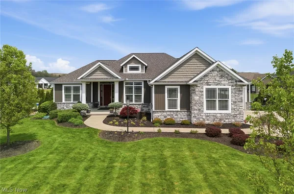 $854,900 | 8872 Scotsbury Glen Street Northwest, Massillon, OH 44646